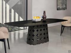 Pois Table de salle à manger avec plateau en frêne massif noir combiné à un piètement en métal laqué gris anthracite